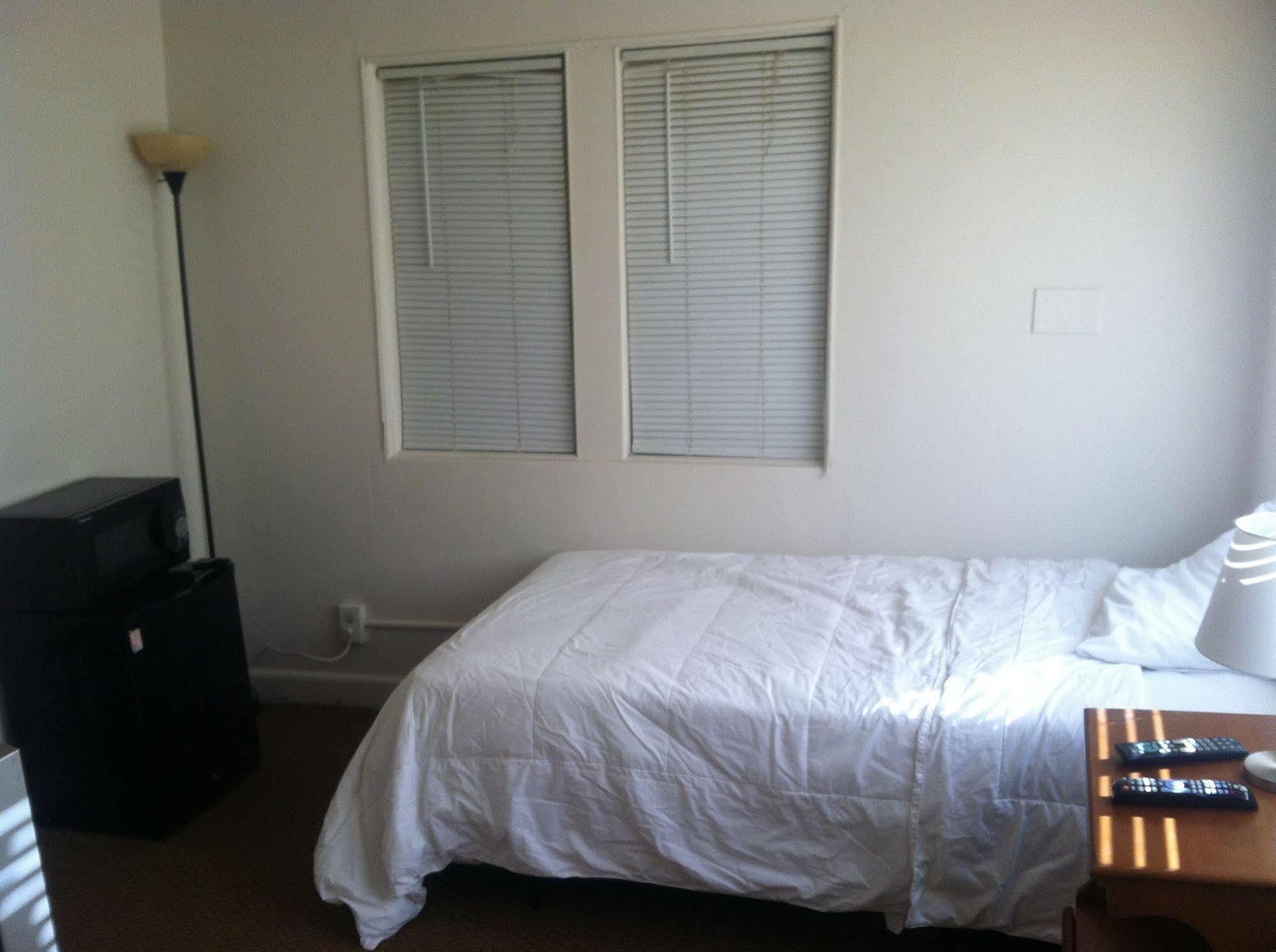 Airport Lodge 워키쇼 외부 사진