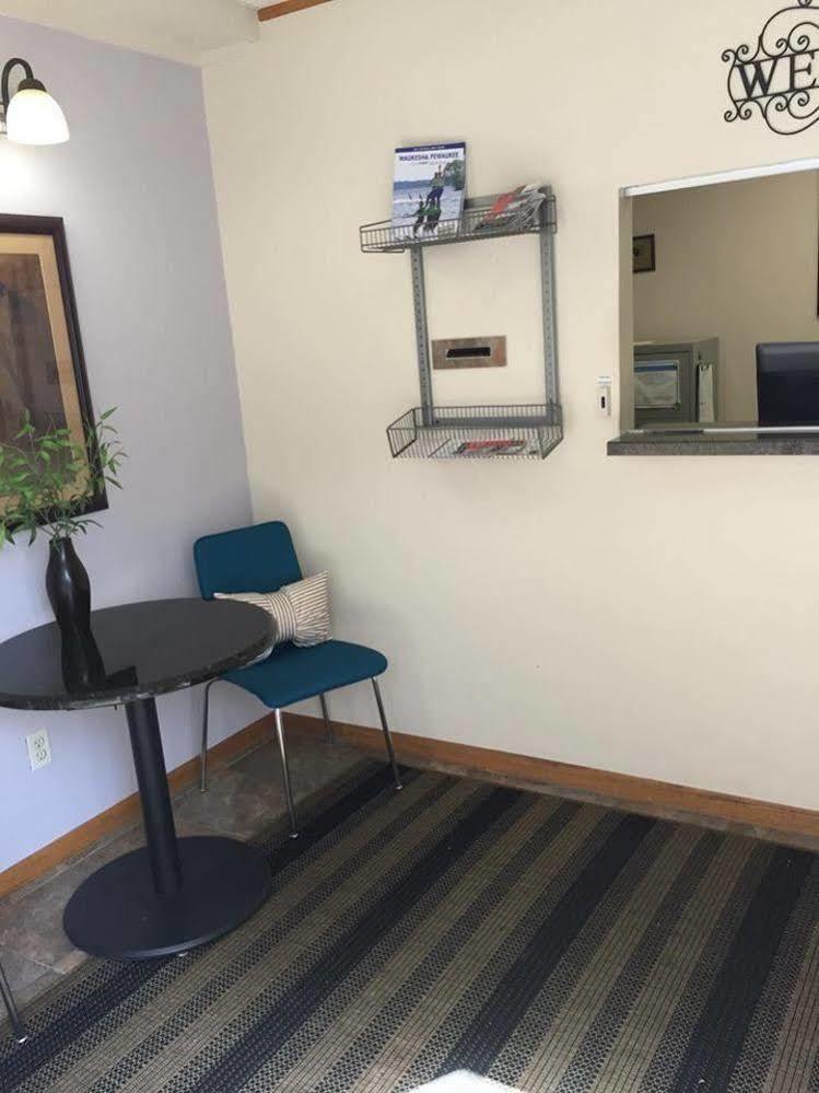 Airport Lodge 워키쇼 외부 사진